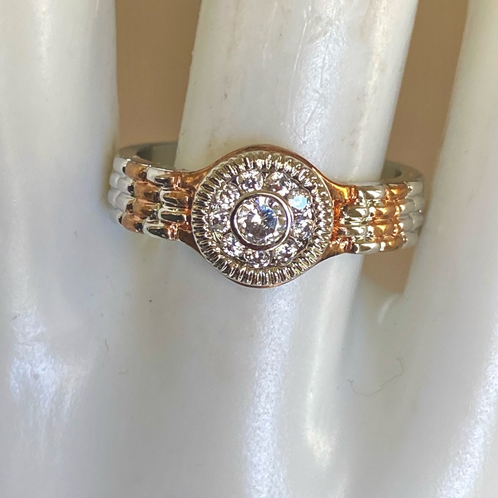 Gold & silver with white Sapphires ring🌺🎁SOLD ‼️